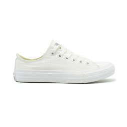Converse All Star ll Chuck Taylor Low White