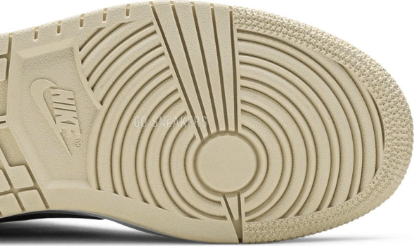 Женские кроссовки Nike Wmns Air Jordan 1 Mid &amp;#039;Barely Orange&amp;#039;