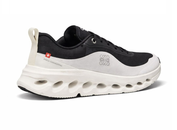 Унисекс кроссовки On Running Cloudtilt White/Black