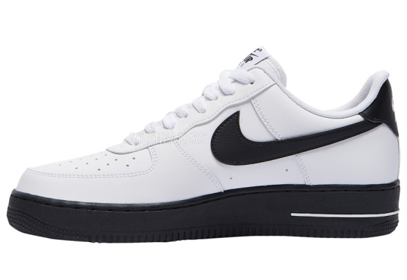 Унисекс кроссовки Nike Air Force 1 Low White Black Midsole